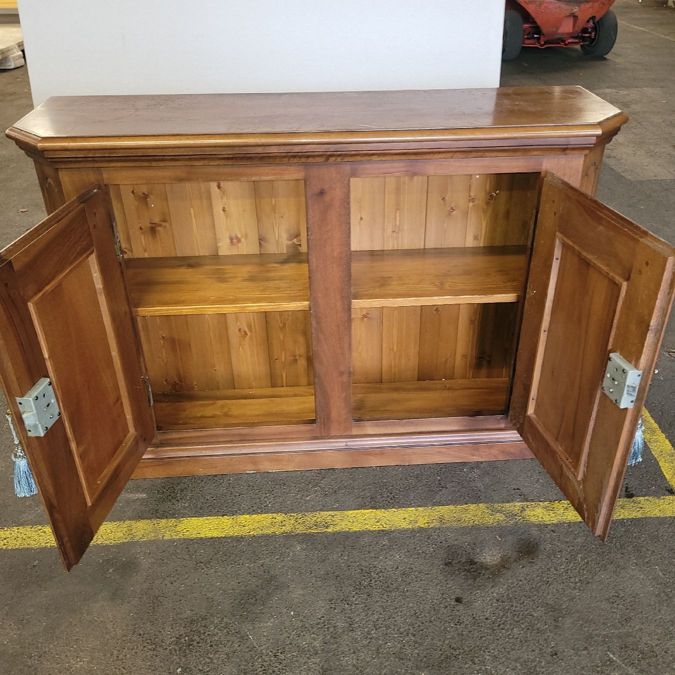 Cassettiere: antikes sideboard möbelschrank nussbaum – Usato da Reichenburg venduto da AK_78 4
