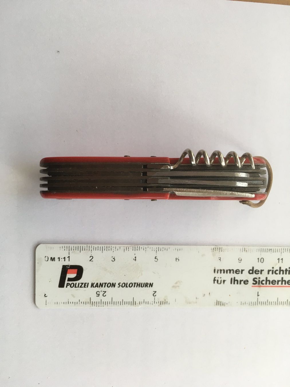 Coltelli tascabile: Multifunktionales Sackmesser – 11-teilig – Usato da Grenchen venduto da Kogi7 4