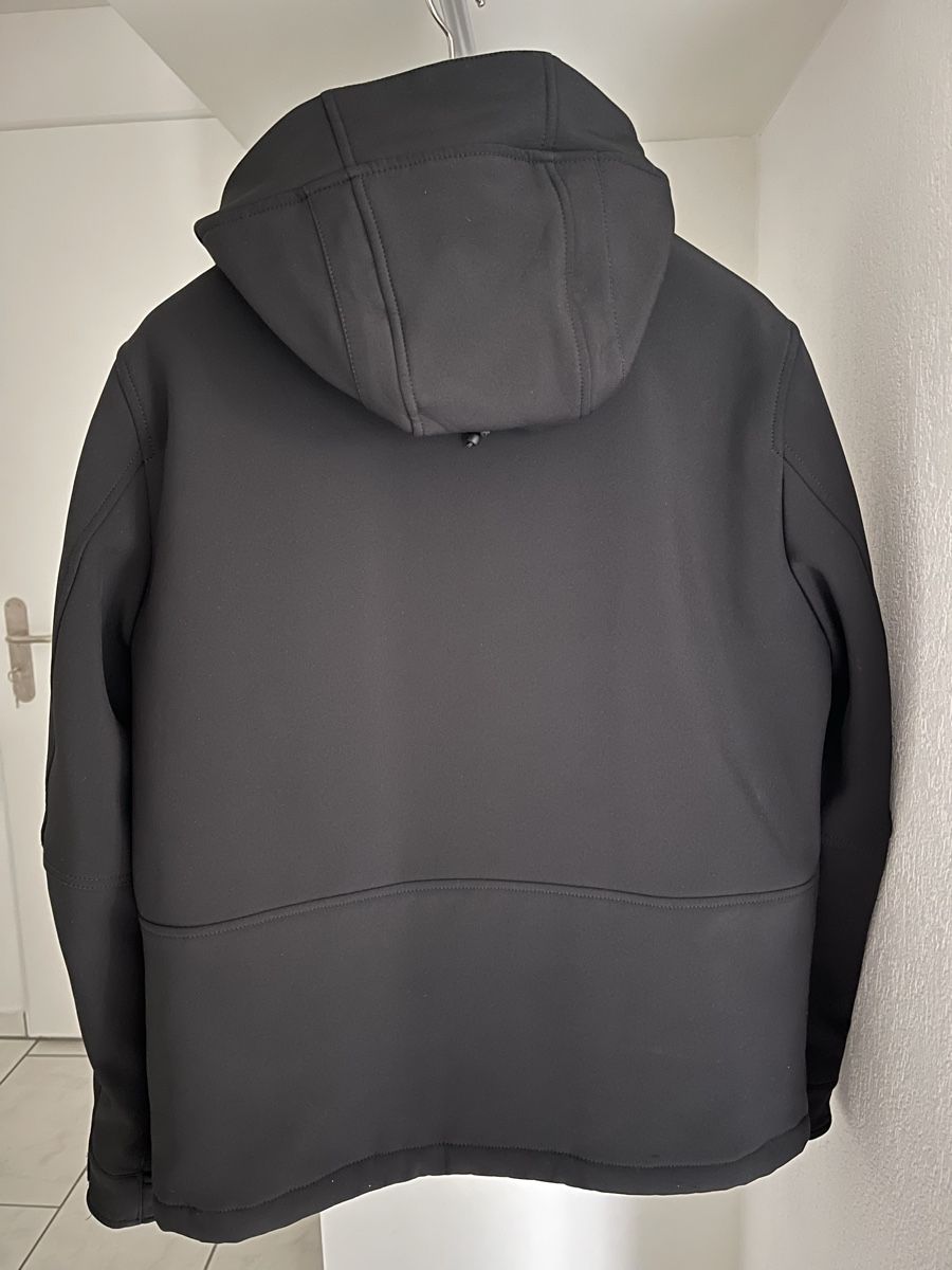 Armani Jacken: Herren-Winterjacke, Marke Armani Exchange, Gr. S – Gebraucht aus Oberengstringen von okriy 3
