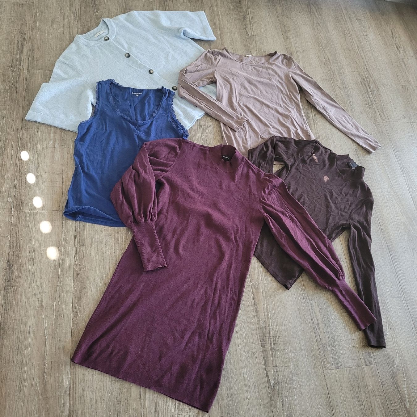 Lotti di vestiti: 5 Oberteile Kleiderpaket L/XL – Usato da Niederbuchsiten venduto da klengyel