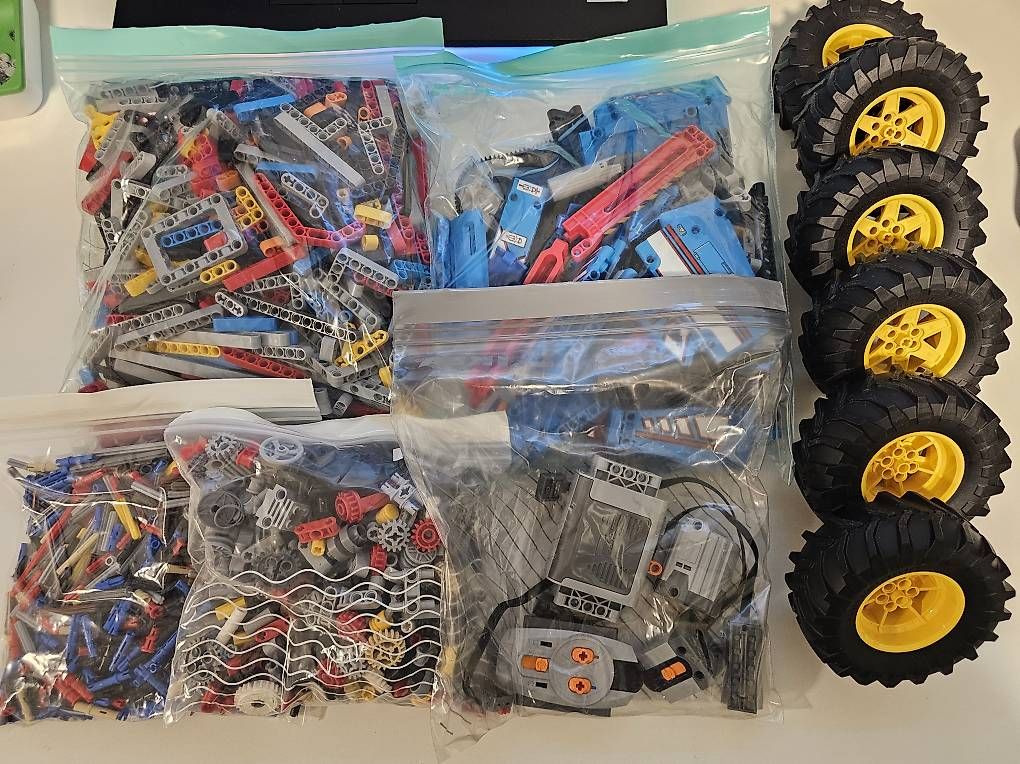 Lego Kit di costruzioni: Lego Technic 42070 Allrad-Apschleppwagen – Usato da Oberlunkhofen venduto da fabiobaldelli 1