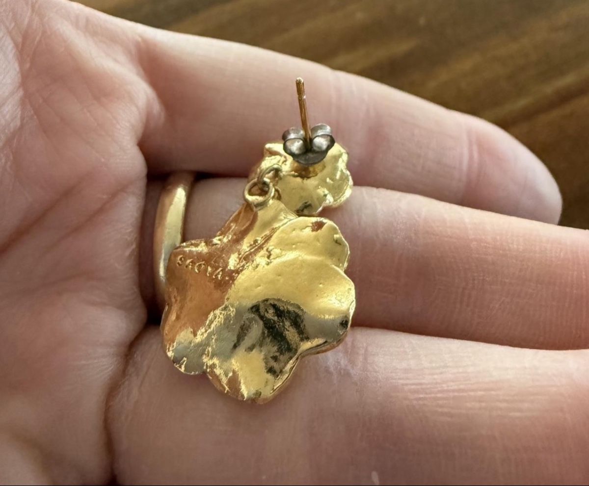 Boucles d'oreille: Beautiful Gold Flower Earrings  – D'occasion à Bottmingen par Itsclaire 1