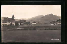Appenzell, Totalansicht mit Hügellandsc