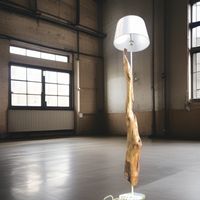 Holzlampe Stehlampe aus Schwemmholz