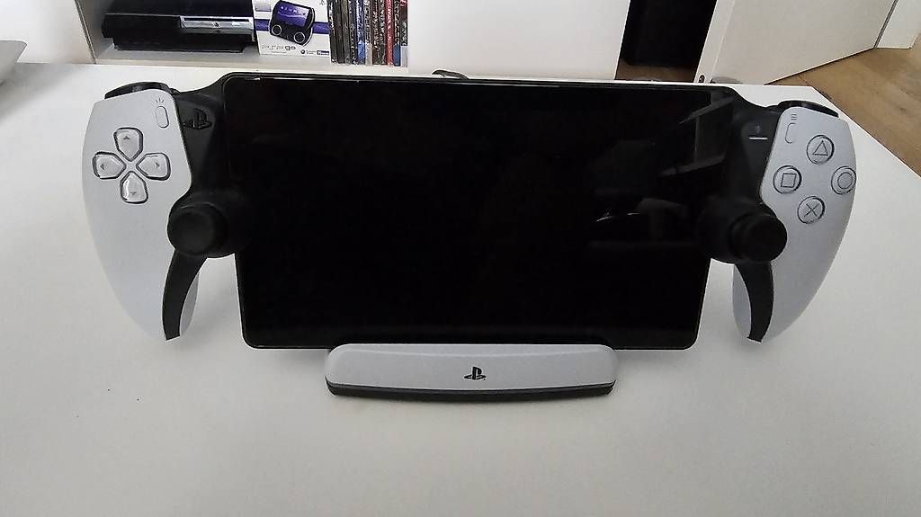 Sony Console: Playstation Portable "Weiß" mit Zubehör – Usato da schaan venduto da Used_Good 3