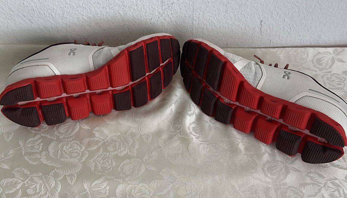 On Herrenschuhe: Cloud Swiss Olympic ON Schuhe Gr.39 – Gebraucht aus Bronschhofen von Xena37 2