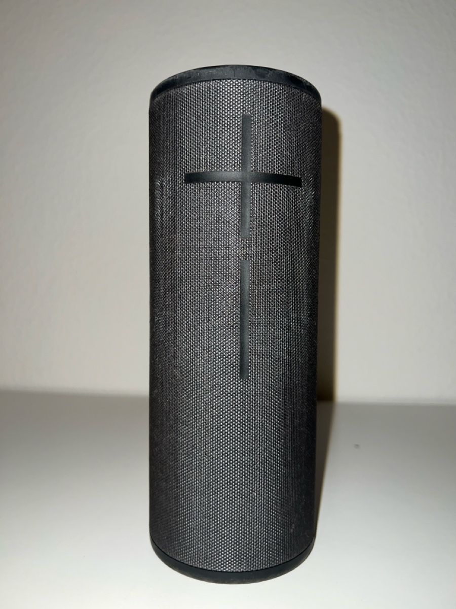 Ultimate Ears Lautsprecher: Enceinte Ultimate Ears MegaBoom noire bon état – Gebraucht aus Renens VD von micael_rbo