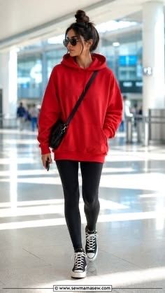 sweat à capuche marque Nike taille M unisexe