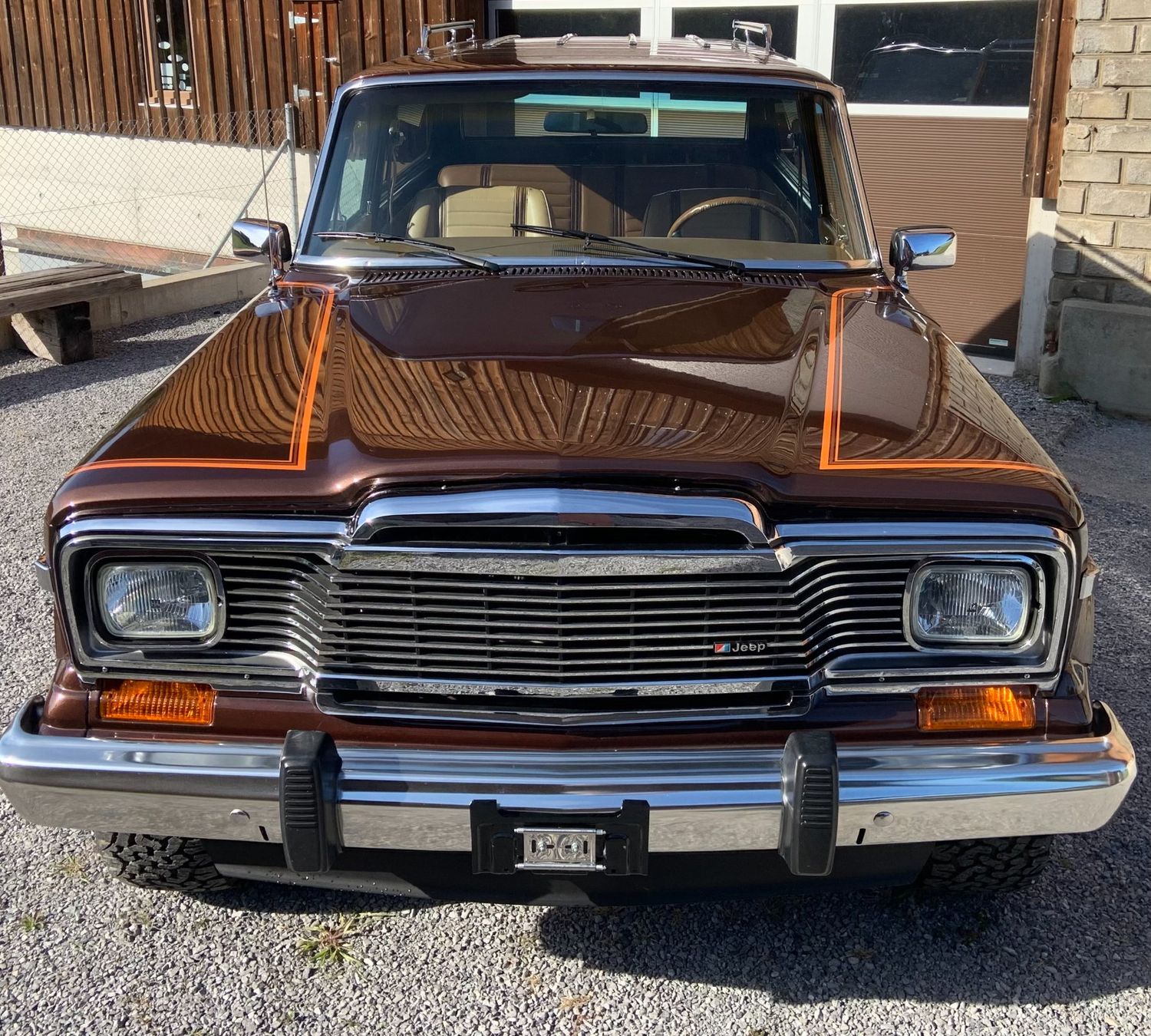 Jeep Automobili: Jeep Cherokee Laredo V8 – Usato da Herrliberg venduto da Imperial1970 2