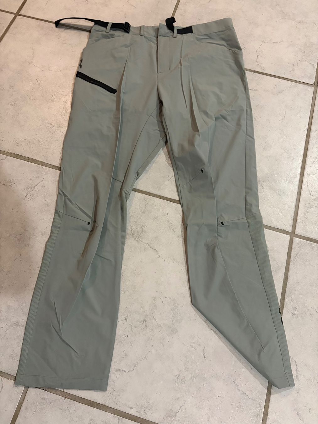 Hosen: ON Trekking Pants XL – Gebraucht aus Winterthur von sch_dl7r