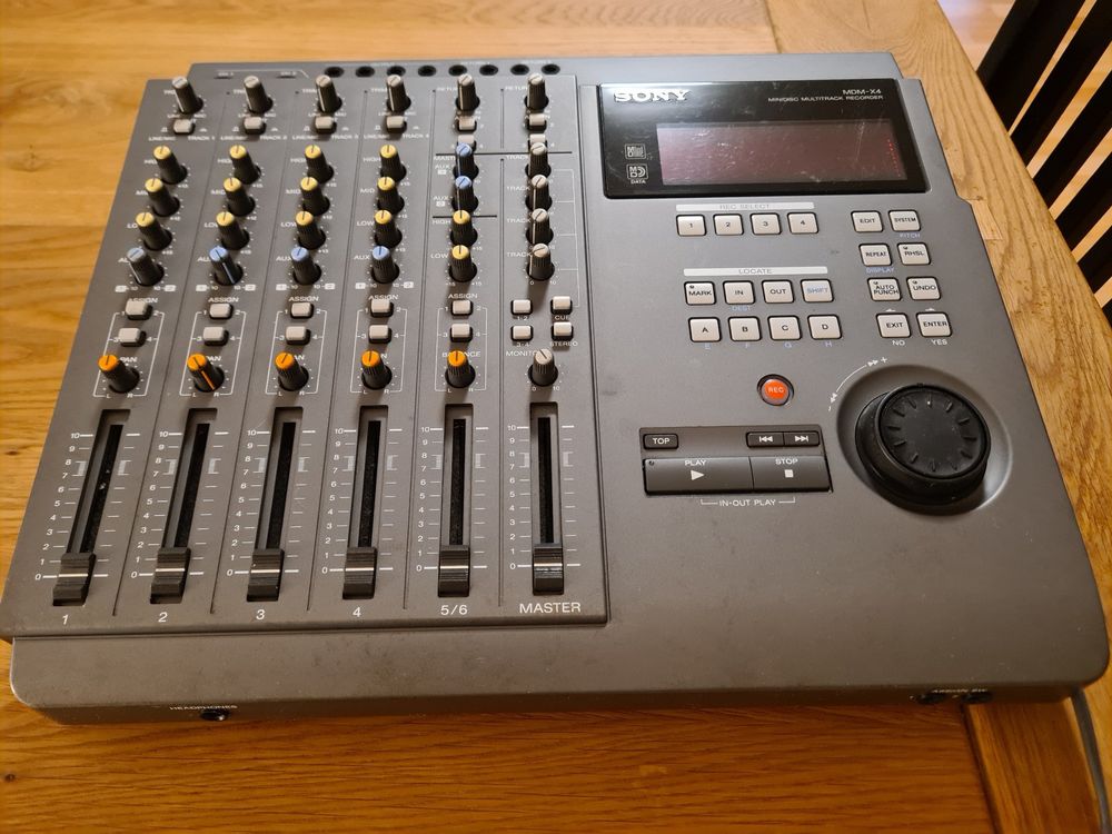 Sony MDMX4 Minidisc Multitrack Recorder Kaufen auf Ricardo