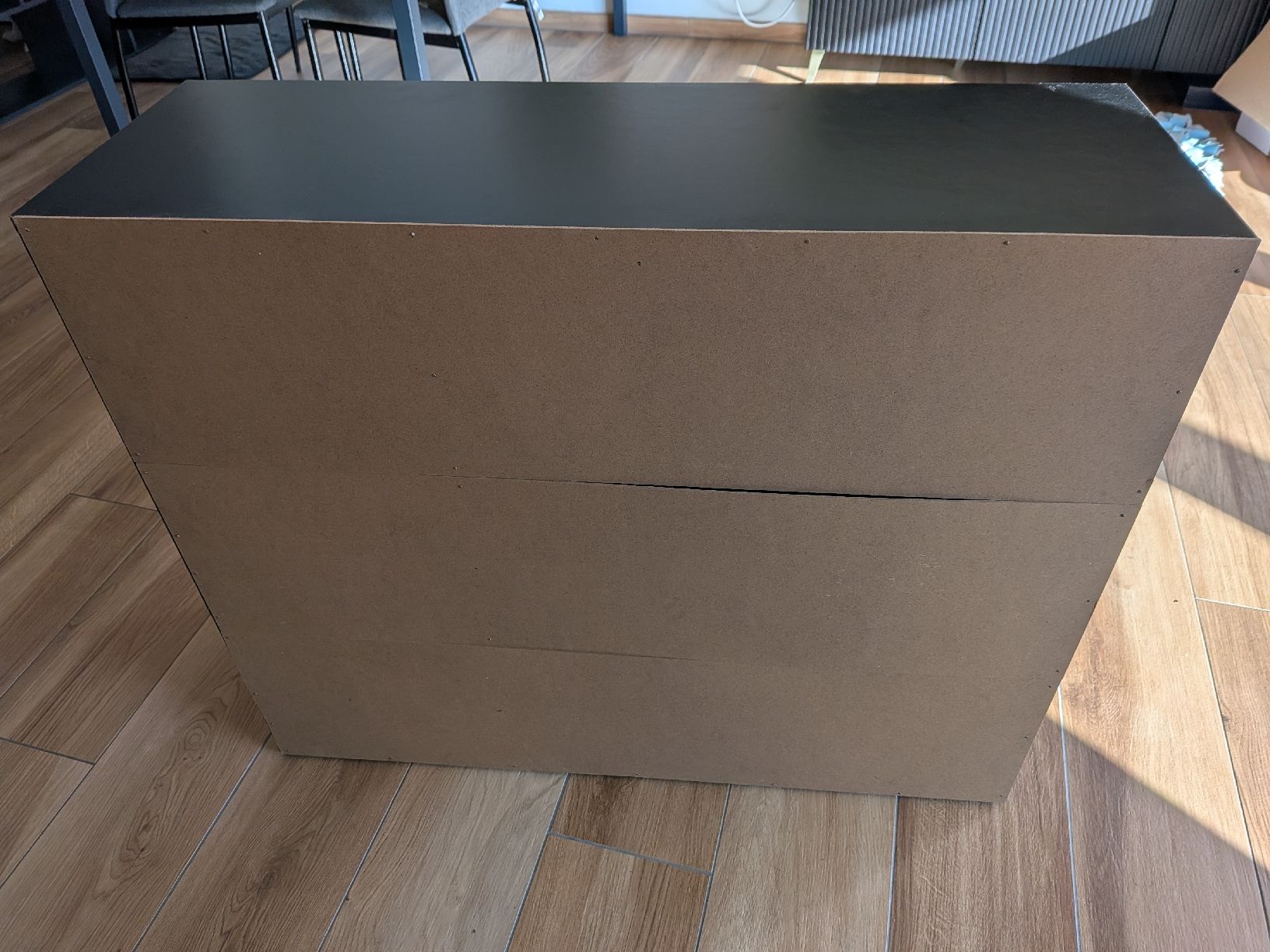 Cassettiere: Gratis schwarzes Sideboard mit 3 Türen und 2 Schubladen – Usato da Walde AG venduto da hug_n6v5 3