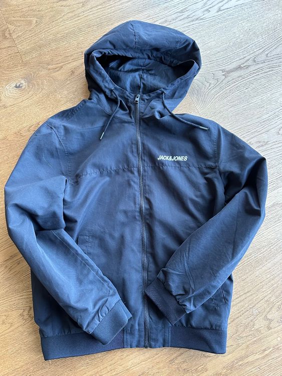 Jack & Jones Vestes: Herren Übergangsjacke Jack & Jones Gr. M – D'occasion à Niederbüren par Hudi_1974