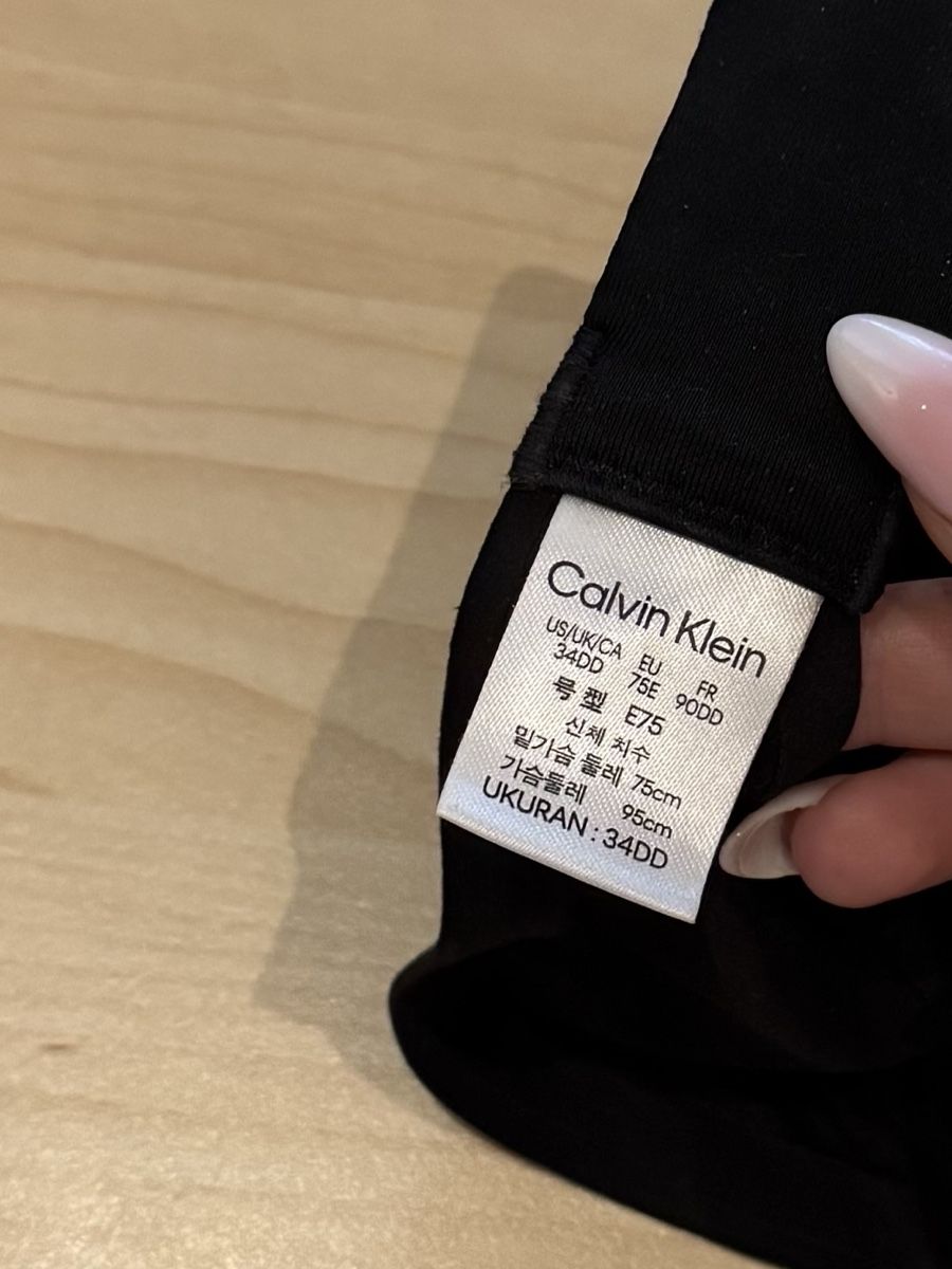 Calvin Klein Altra biancheria intima: Schwarzer Calvin Klein BH, Grösse E75, wie neu! – Nuovo (secondo la descrizione) da Tuggen venduto da jess_gls06 2