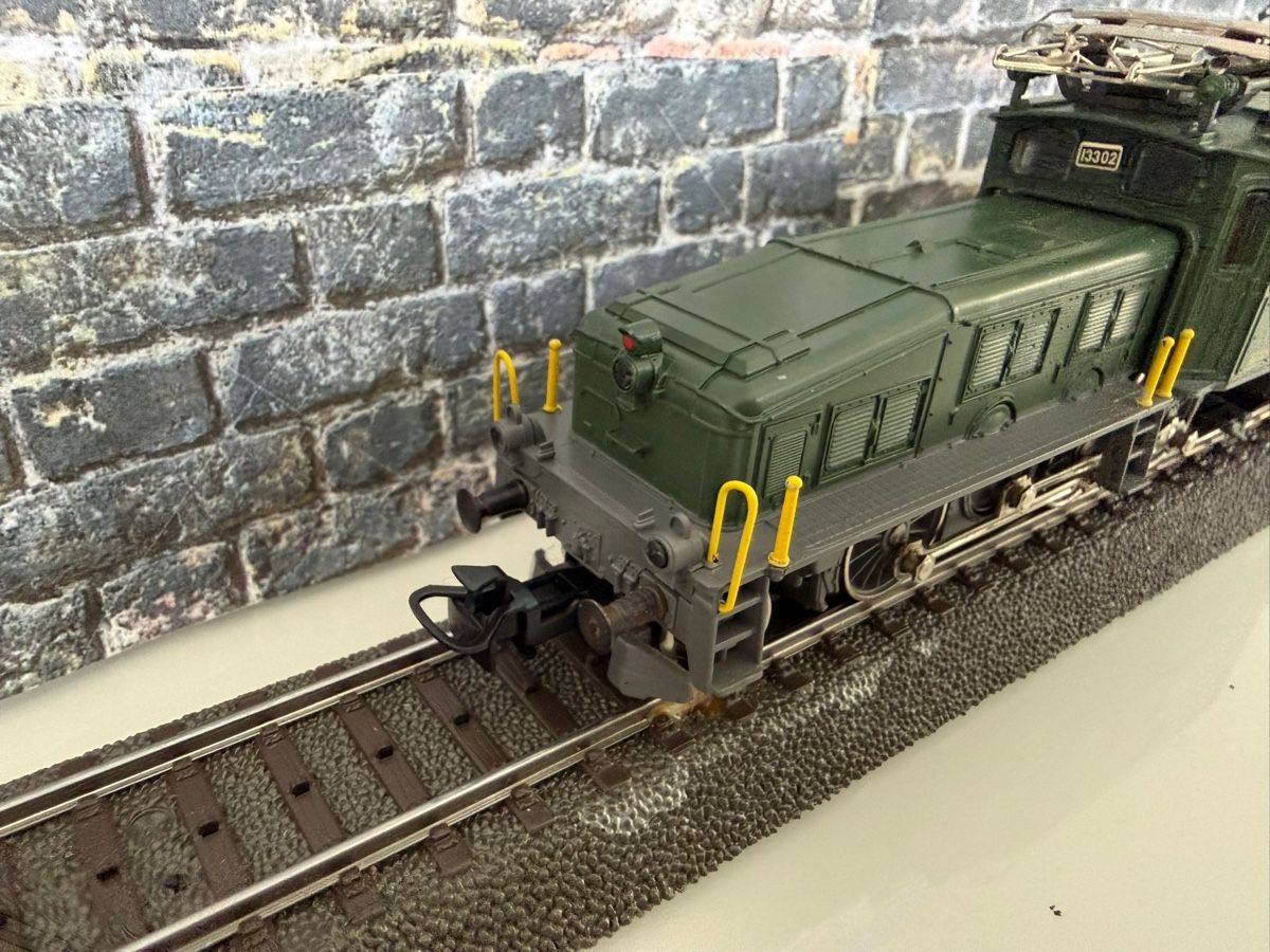 Märklin Modellini di ferrovie: Märklin 3300 – Difettoso da Altdorf UR venduto da modellbau-widmer 5