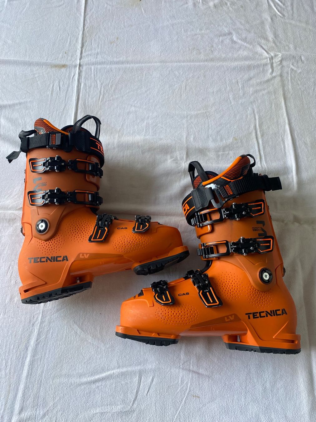 Tecnica Chaussures hommes: Chaussures de ski Technica – D'occasion à Vétroz par pat_fb96