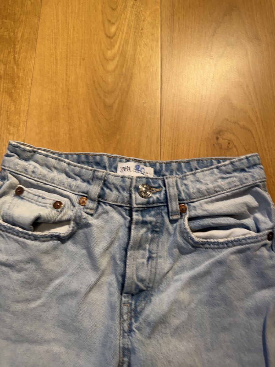 Zara Jeans: Zara jeans Size 34 – Usato da Clarens venduto da Ian_calvin 1