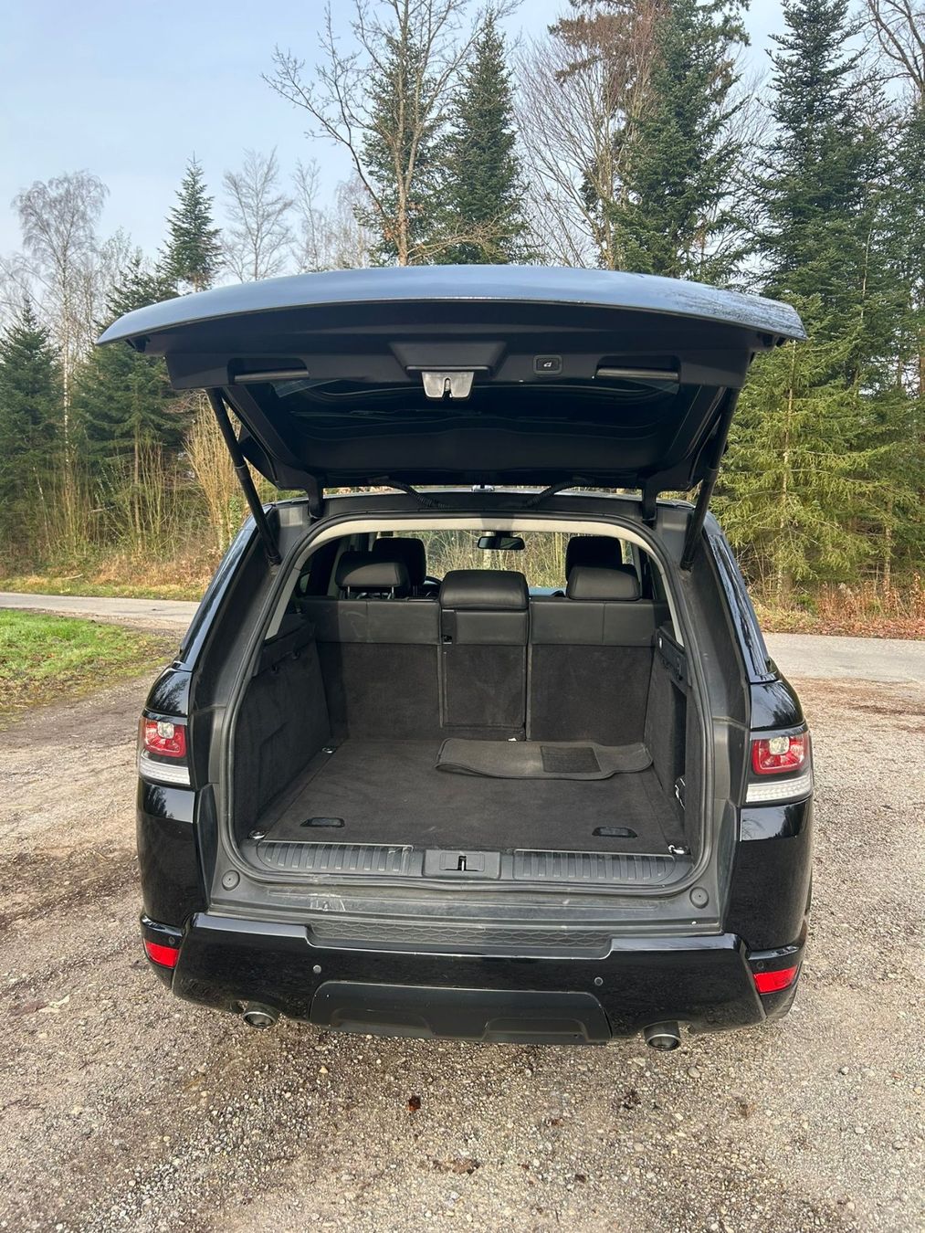Servizi & Riparazioni: Range Rover RR Sport 3 - Top Zustand – Usato da Grenchen venduto da Zombiepolizist 6