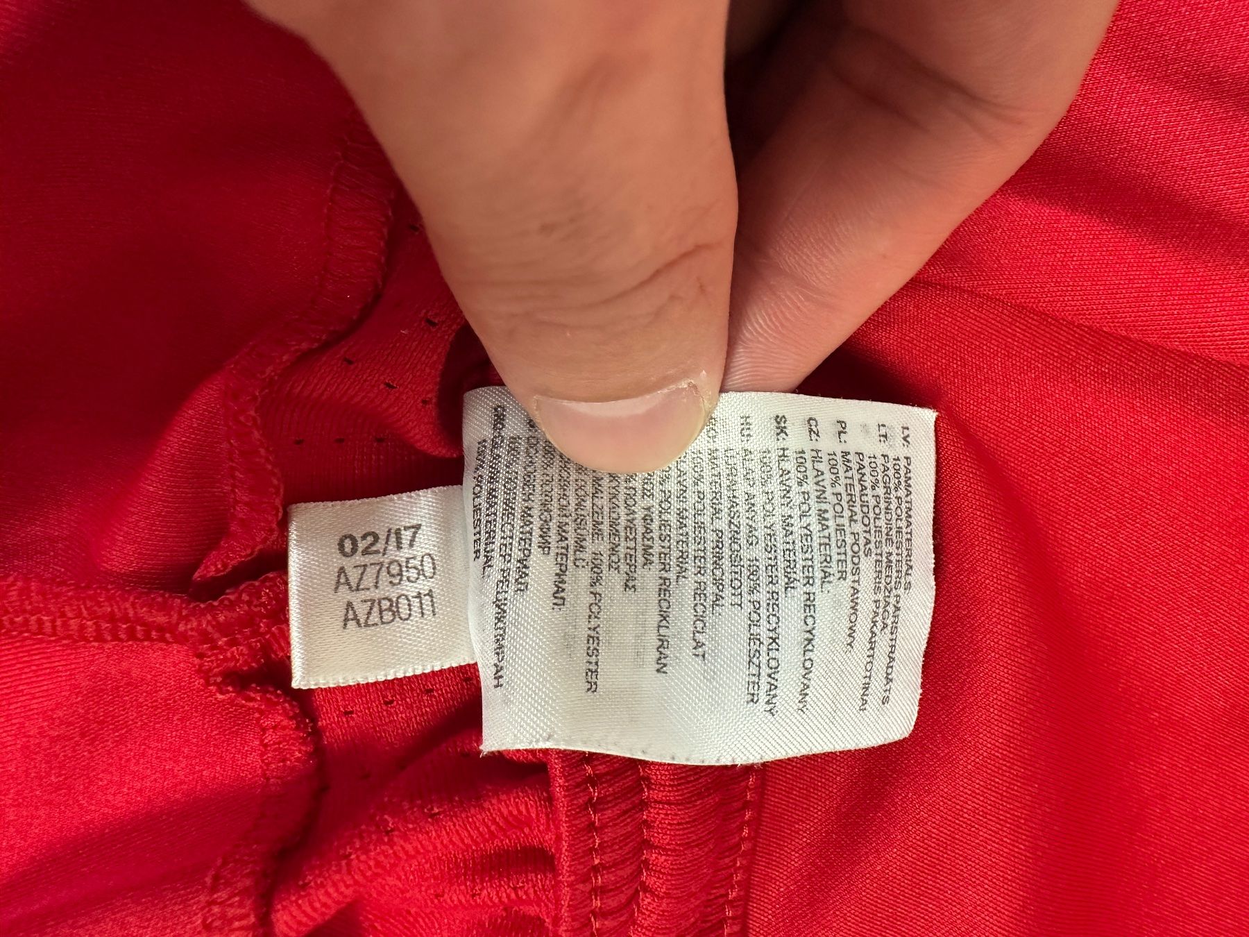 Adidas Pantaloni: bayern münchen shorts G M original – Usato da Maienfeld venduto da tobeyl2020 5