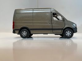 Mercedes-Benz Sprinter Van Welly 1-32-1-38 L=11.5 B=4cm 194
