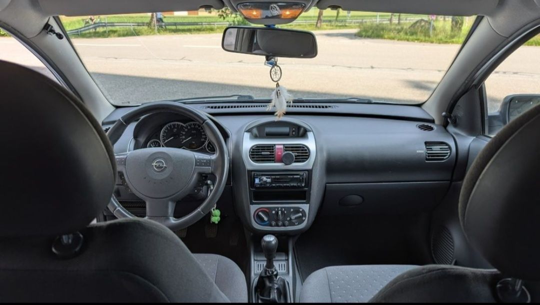 Opel Automobili: Opel Corsa C 1.2 TP Enjoy – Usato da Pfäffikon ZH venduto da toolio 2