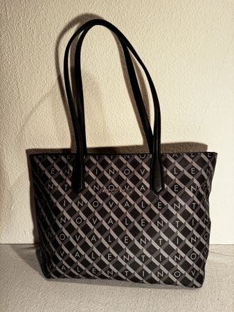 Original Valentino Handtasche, neuwertig & Top Zustand!