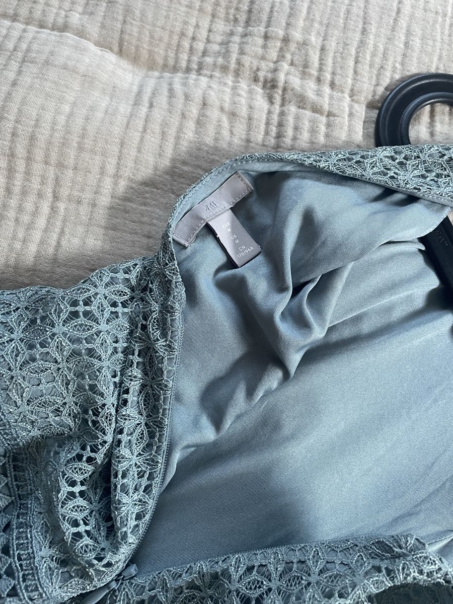 H&M Vestiti: Festliches Kleid – Usato da Tumegl/Tomils venduto da tiger358 2