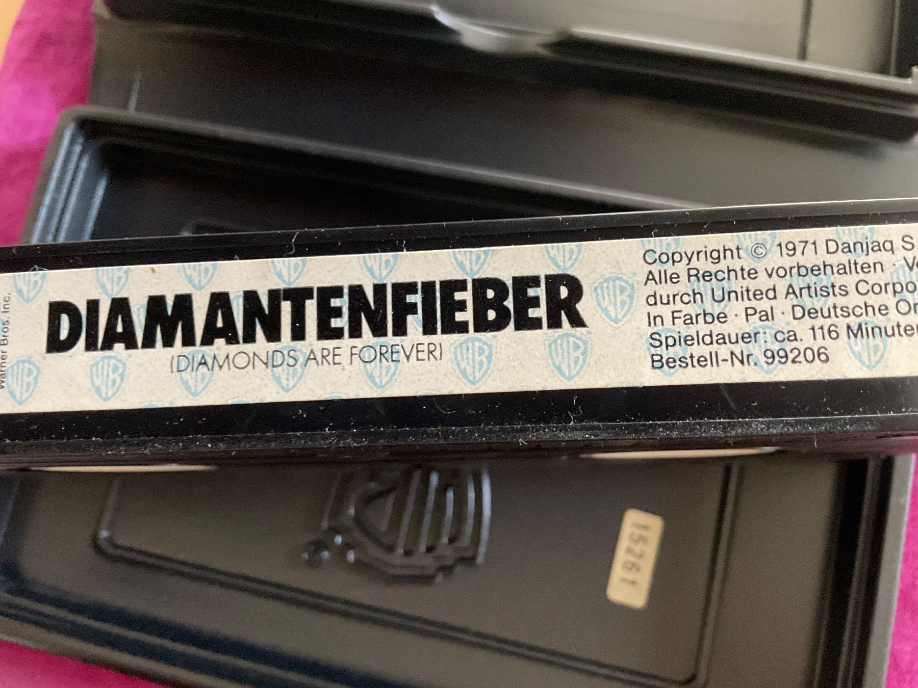 Alle VHS: VHS 007 Diamantenfieber – Gebraucht aus Biel/Bienne von heygio 1