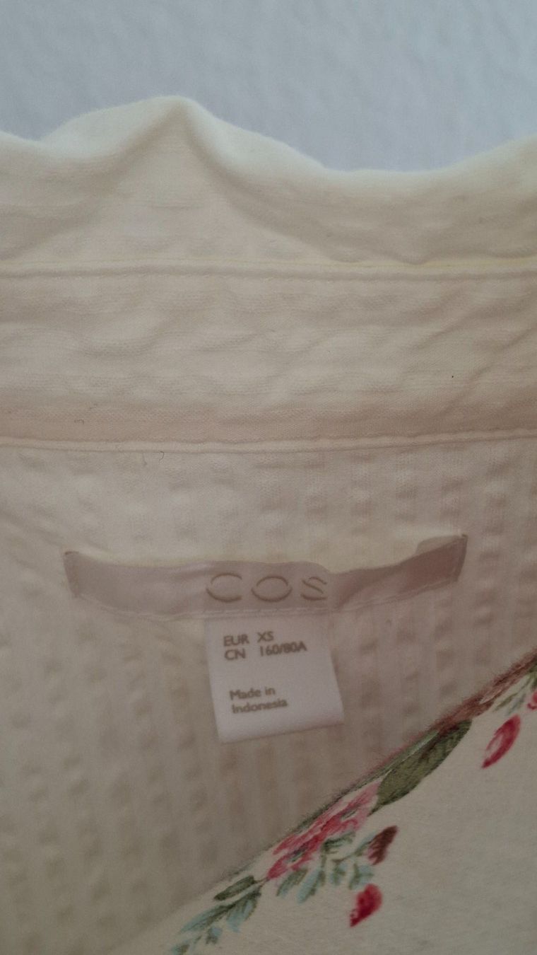 Cos Camicette: COS Sommerbluse Creme, Grösse XS, Top Zustand! – Usato da Kriens venduto da Wolly85 2