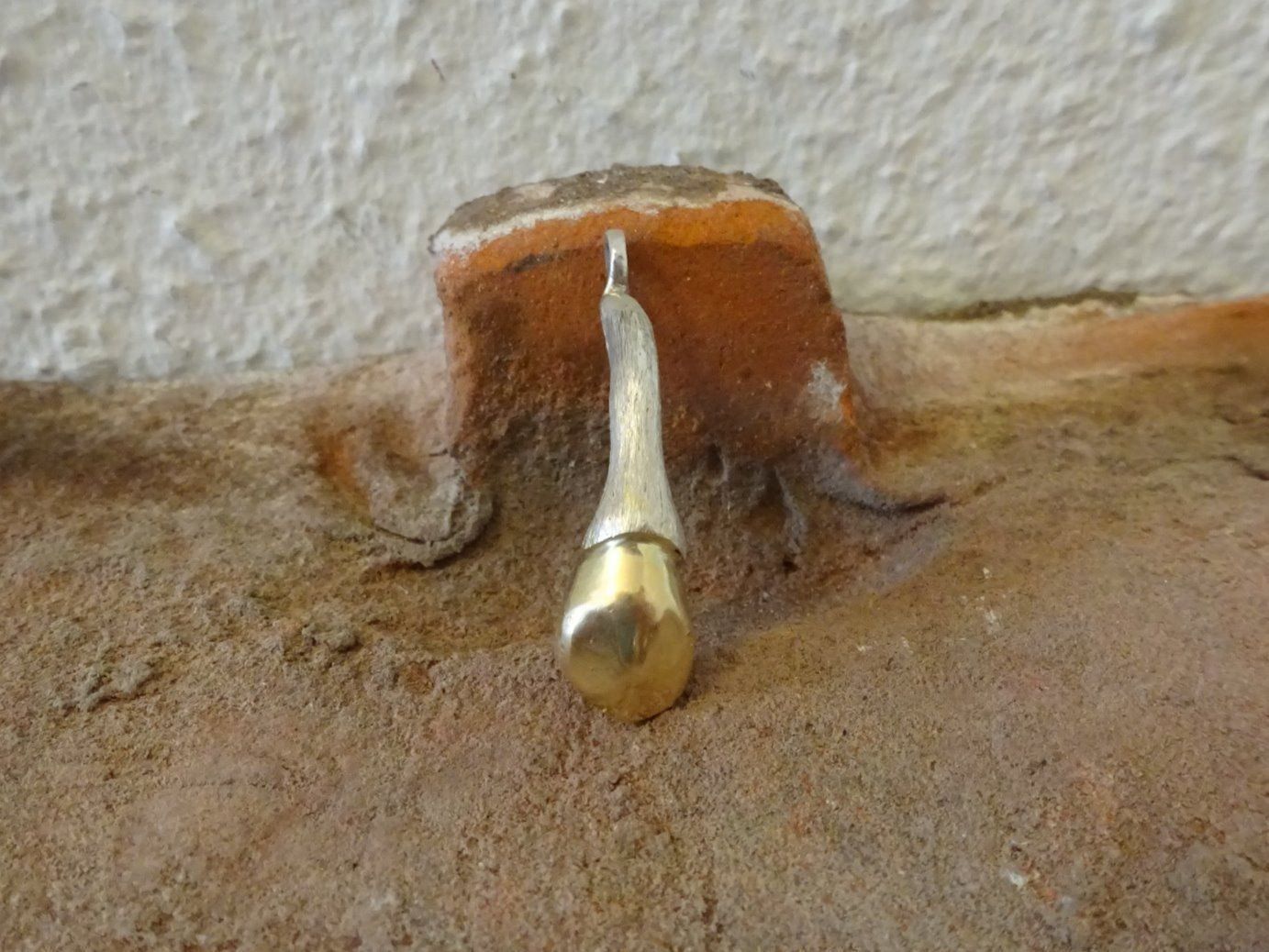 Ciondoli: Zahn Amulett Design / Glücksbringer – Usato da Esslingen venduto da FetteSchnecke 6