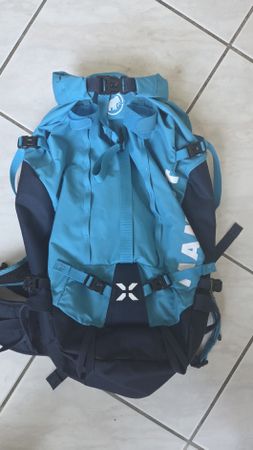 Mammut Rucksack Trion Nordwand 28 Women blau guter Zustand