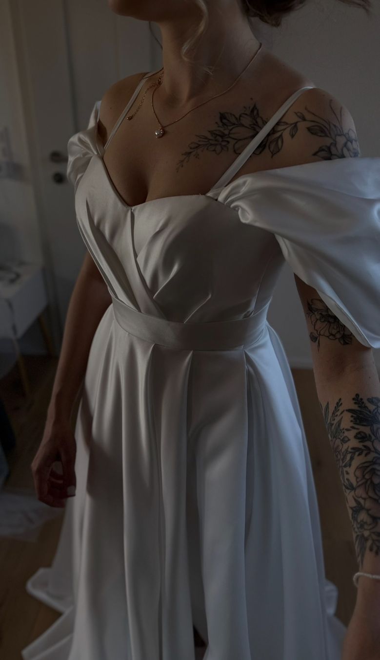 Vestiti: Hochzeitskleid Gr 38 – Usato da Tagelswangen venduto da dbo_mxb8 4