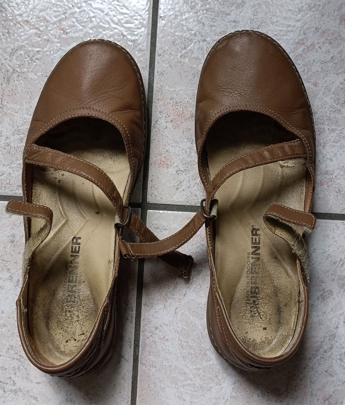 Scarpe da donna: Weinbrenner Leder Schuh Gr. 38 – Usato da Porza venduto da PomiSmurf 2