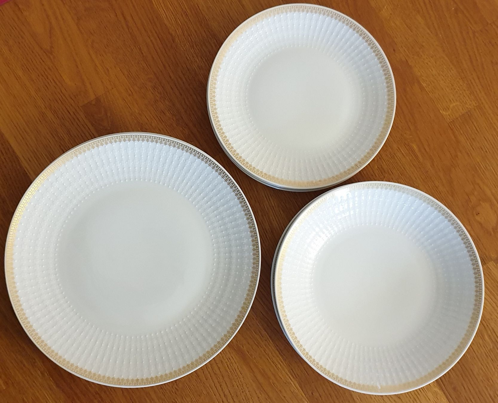 Hutschenreuther Assiettes: Teller set – D'occasion à Burgdorf par Faranusch