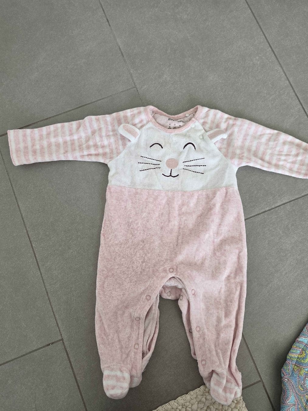 Pigiama & Simili: 68 Baby Strampler  – Usato da Fislisbach venduto da Andreafa