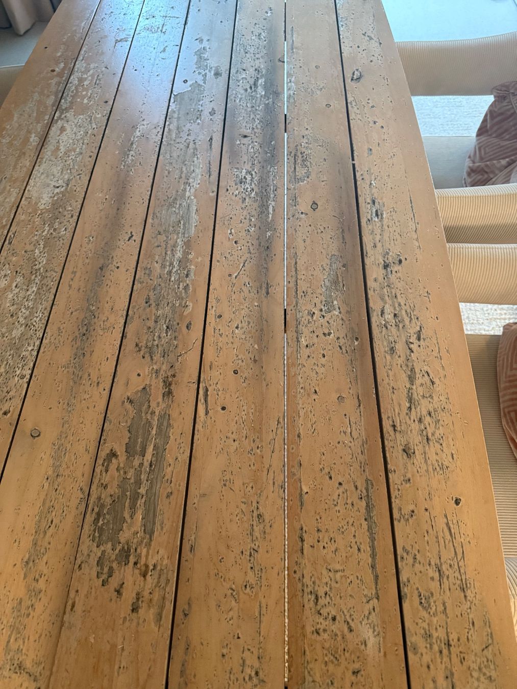 Tische: GRATIS / ZU VERSCHENKEN OUTDOOR TABLE - TISCH – Gebraucht aus Zürich von Annsophie 1
