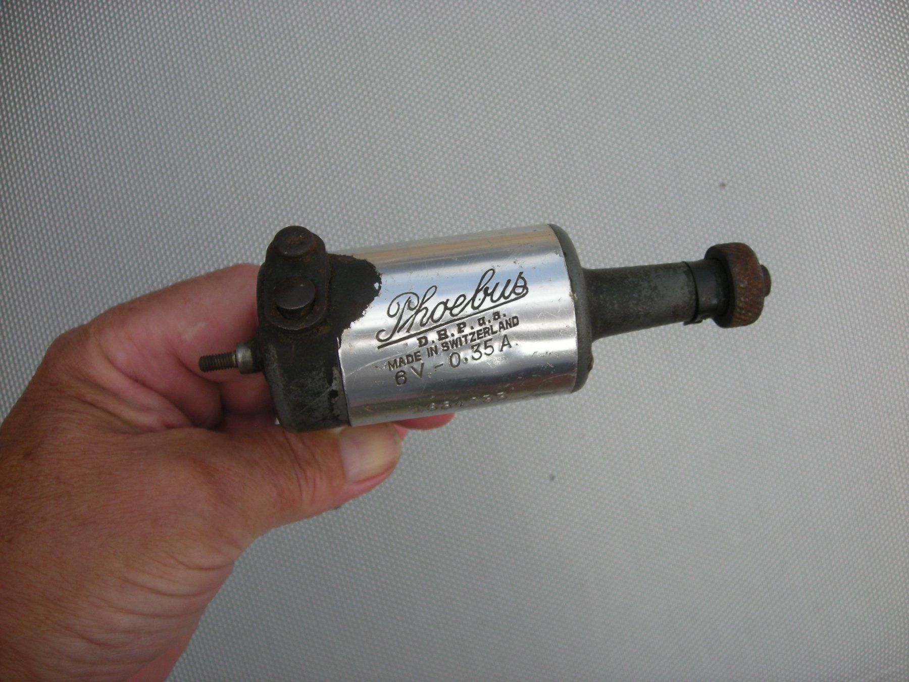 Pezzi di ricambio: Alte schweizer "Phoebus" Dynamo für Oldtimer und Militärvelo – Usato da Spreitenbach venduto da Sniper8952