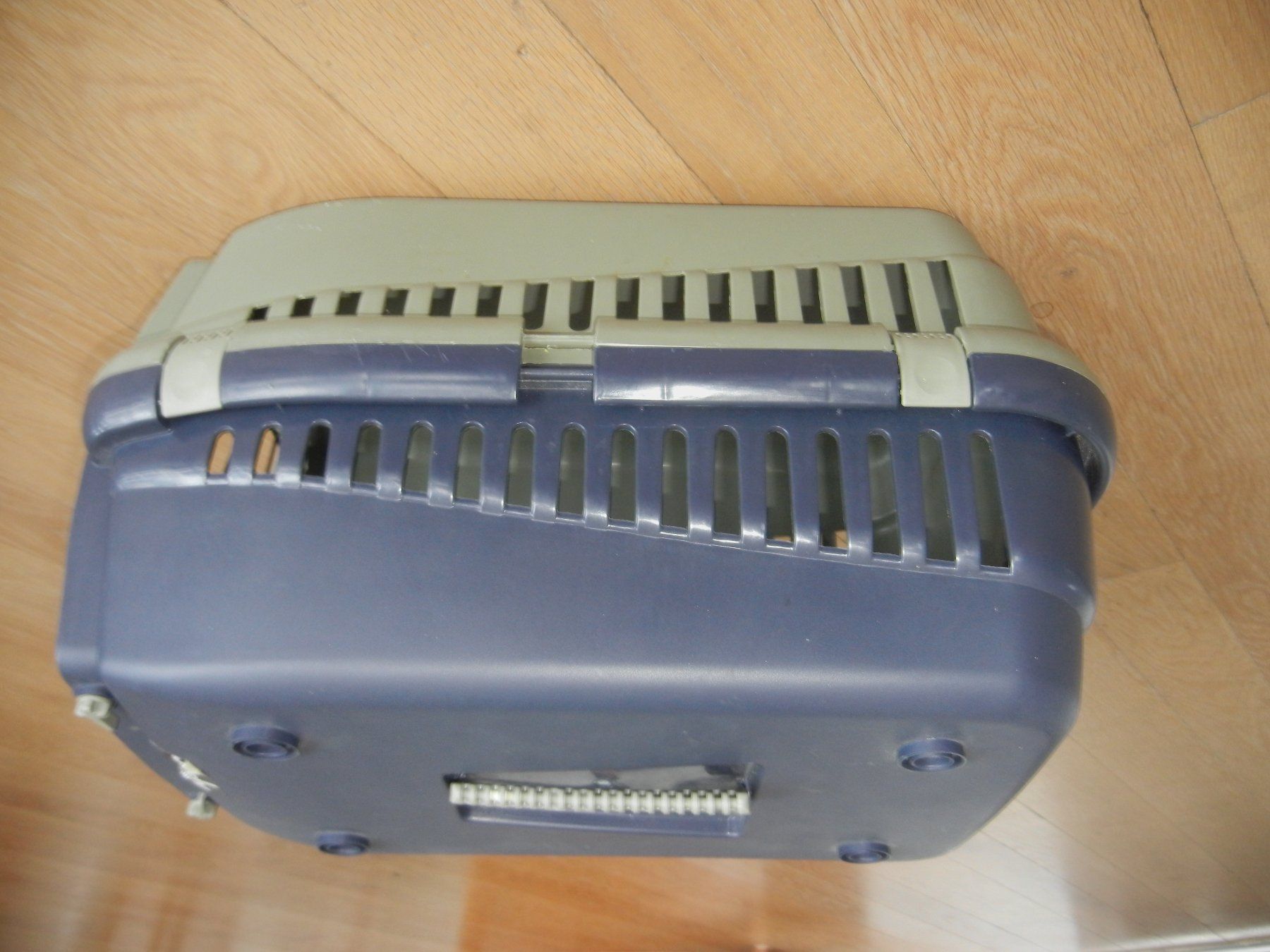 Gabbie, trasporto & Sicurezza: Transportbox für Katzen – Usato da Langendorf venduto da sonntag10 3