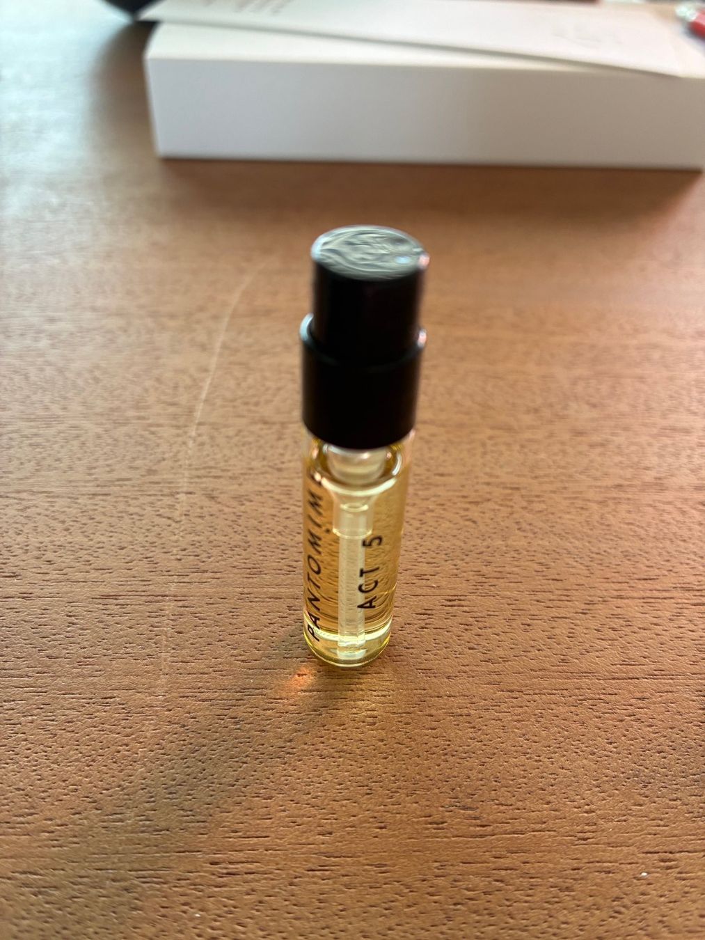 Parfum & Eau de Toilette: Parfümmuster Pantomime – Act 5 – Gebraucht aus Dübendorf von streamlining