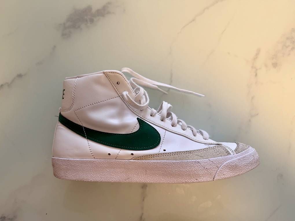 Scarpe da uomo: Nike Turschuhe Retro Style – Usato da Emmenbrücke venduto da elpastor