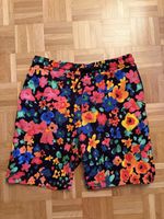 Shorts mit Blumen, Style Marimekko