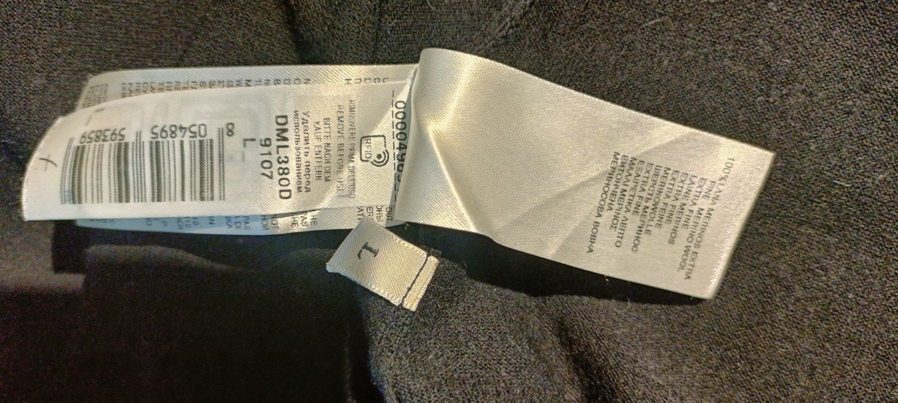Falconeri Maglioni & Felpe: Schwarzer Rollkragenpullover von Falconeri, Grösse L – Usato da Zollikofen venduto da Proseco 3