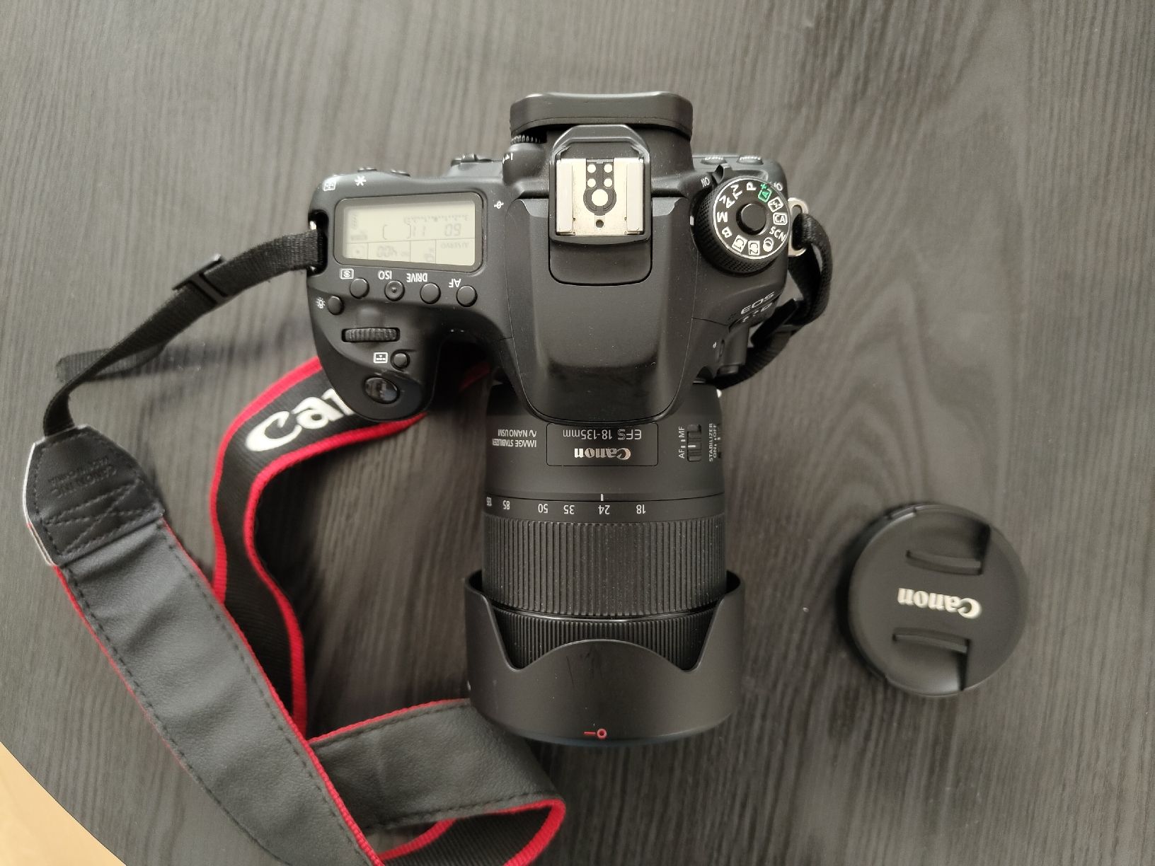 Canon Appareil photo: Canon Eos 80D – D'occasion à Biasca par val_camo93 1