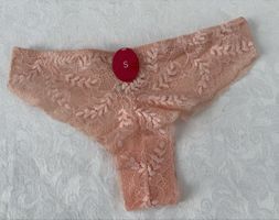 Slip mit Spitze Farbe Lachs Grösse S