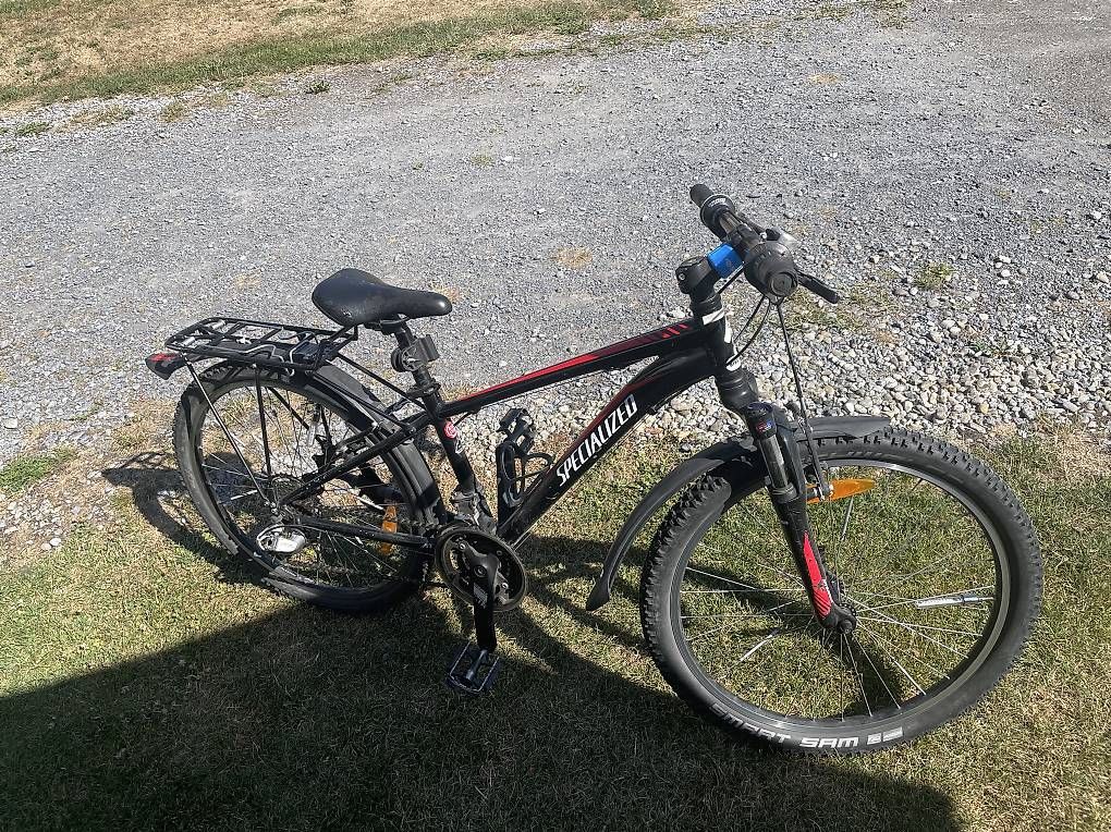Specialized Biciclette: Specialized Hotrock 24 Mountainbike Kinder – Usato da Uster venduto da chlini1983