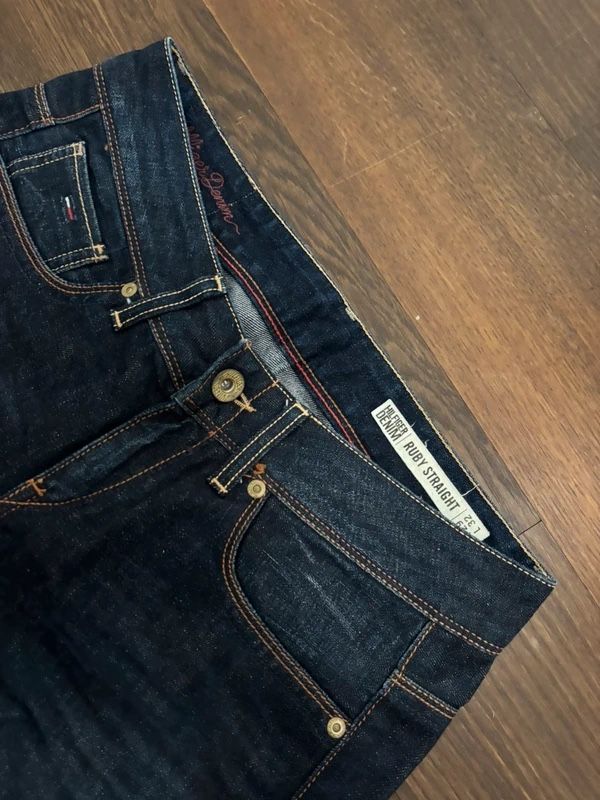 Jeans: Tommy Hilfiger Dark Wash Denim Ruby Jeans  – Neu (gemäss Beschreibung) aus Basel von donald_duck_313 5