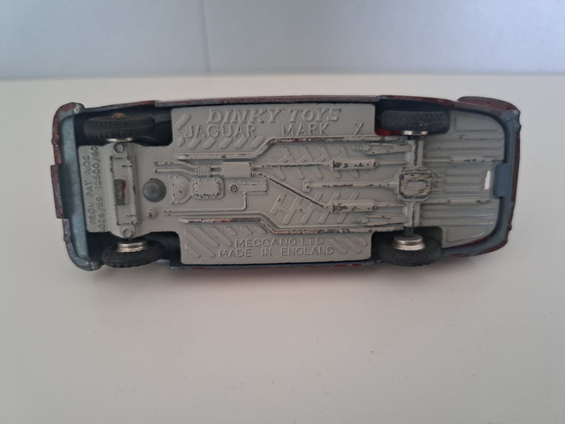 Dinky Toys Modellini d'auto: 2 Autos  Dinky Jaguar Corgi Mercedes – Difettoso da Emmenbrücke venduto da bikesandmore75 6