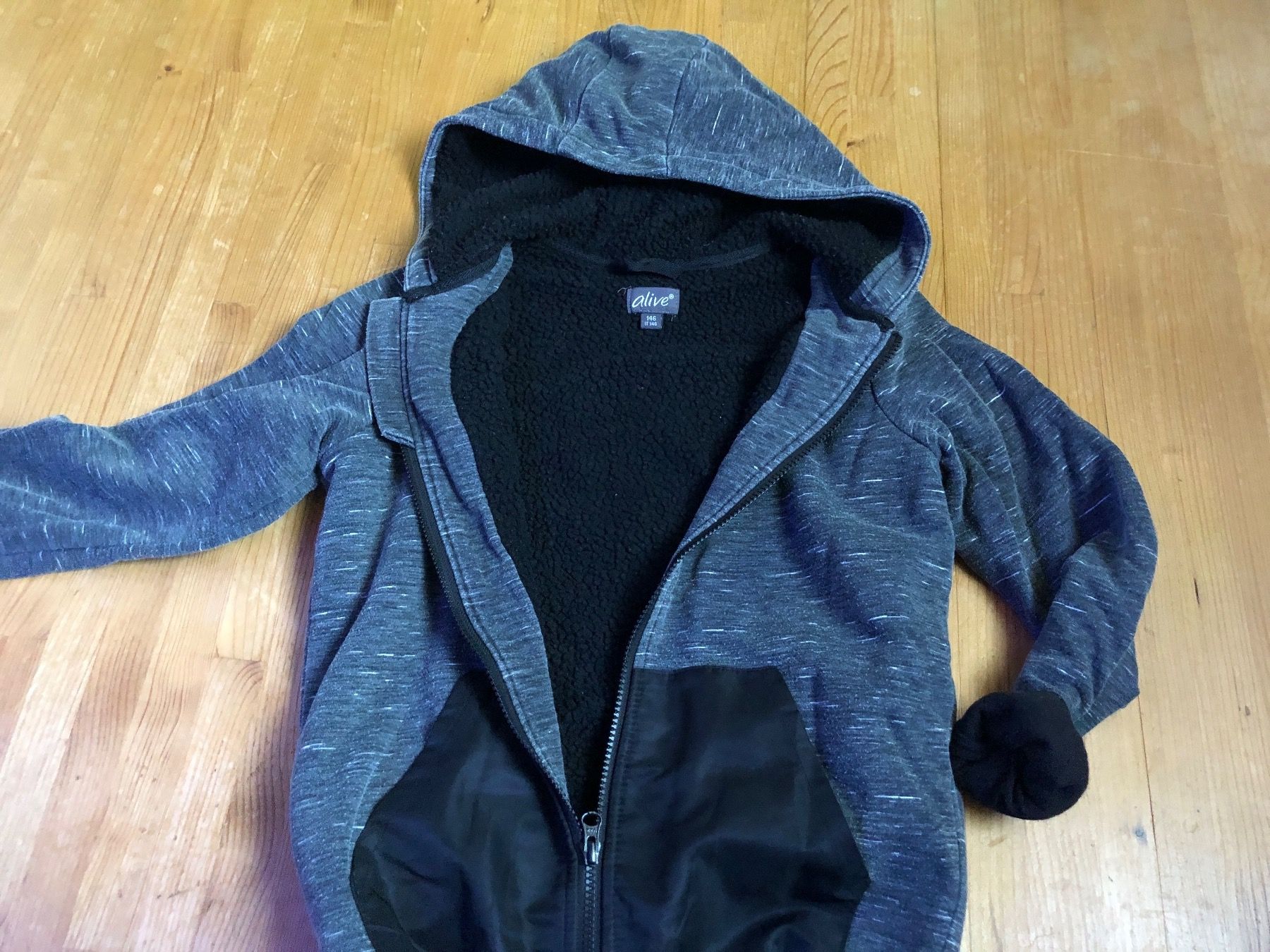 Giacche & Cappotti: Gefüterte Trickot Jacke gr. 146 – Usato da Gebenstorf venduto da white9 2
