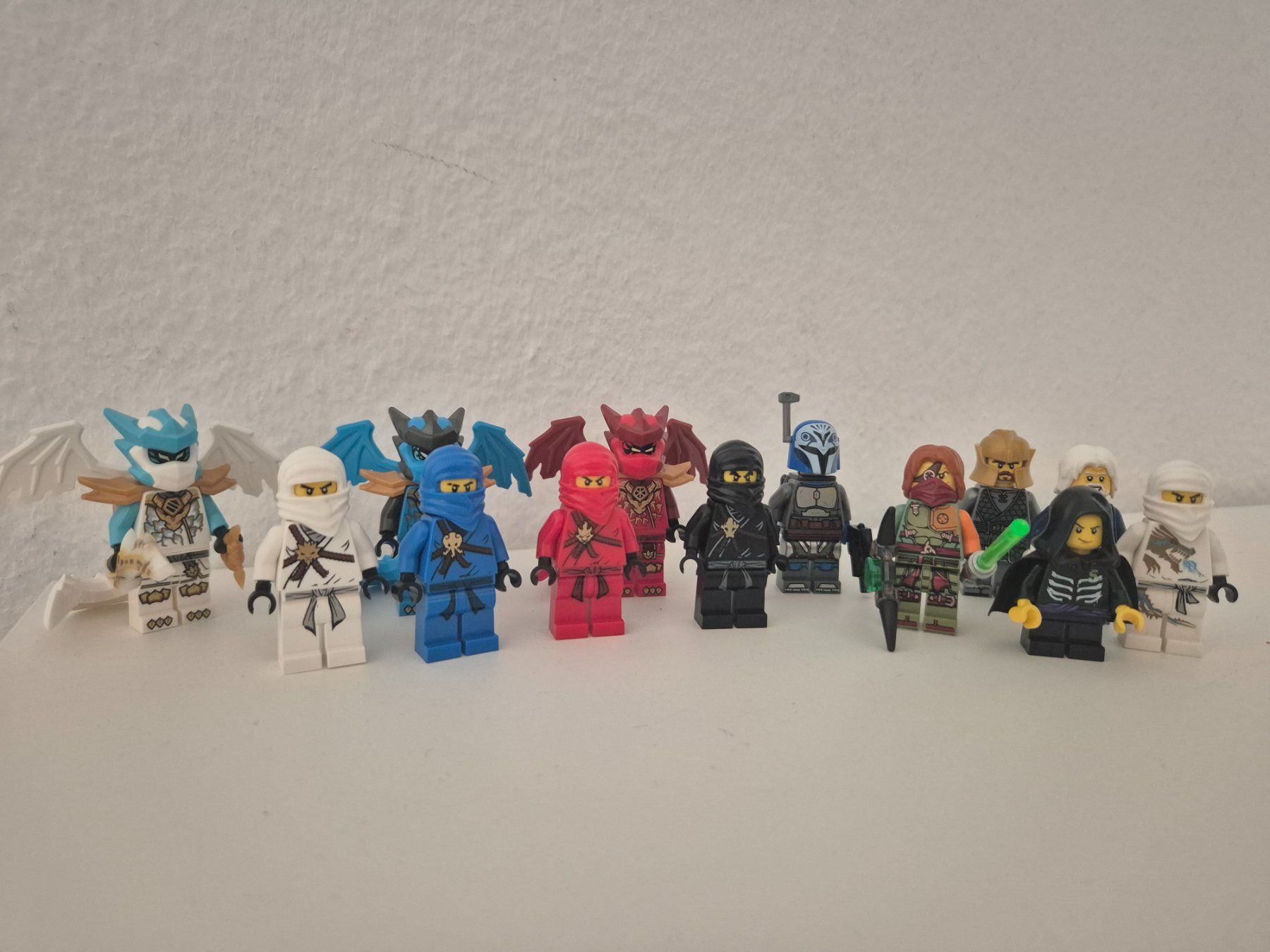 Lego Statuette: Lego Ninjago Minifiguren – Usato da Neuenhof venduto da Alex5432.