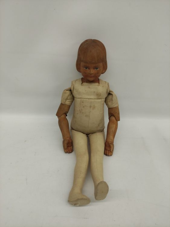 Antike Puppe aus Holz mit beweglichen Gelenken | Kaufen auf Ricardo